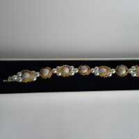 elegantný width=200 height=200