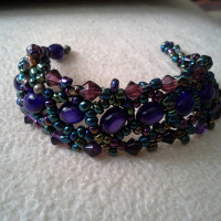 fialový šitý width=200 height=200