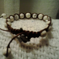 biely tyrkenit width=200 height=200