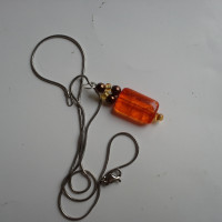 sklenený jantár width=200 height=200