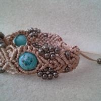 tyrkys v macramé